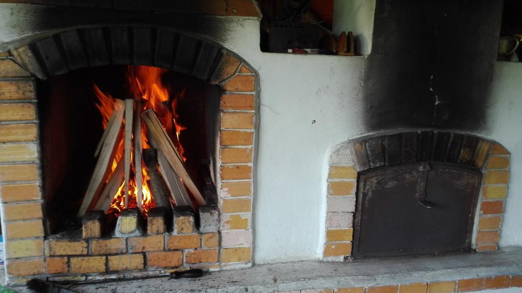 Pension Casa Contelui Rîşnov Esterno foto