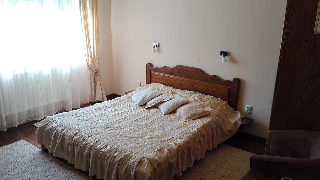 Pension Casa Contelui Rîşnov Esterno foto